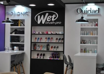 Wet Brush Cosmoprof.